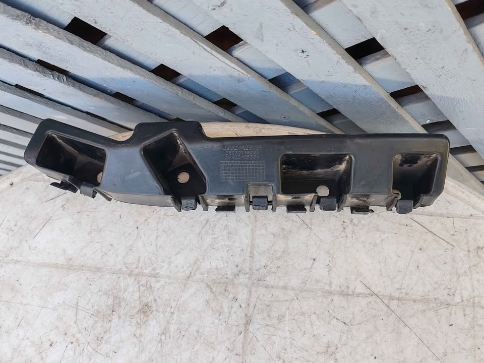 Mensula delantera izquierda JAC Sunray 2016 - 2023 - Imagen 2