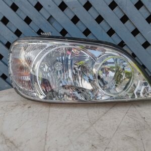 Óptico derecho Kia Carnival 2002 - 2006