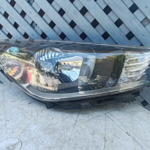 Óptico derecho Kia Rio 2018 - 2022