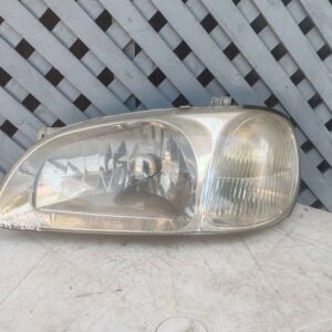 Óptico izquierdo Kia Carnival 1999 - 2002