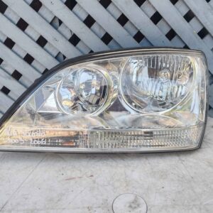 Óptico izquierdo Kia Sorento 2003 - 2006
