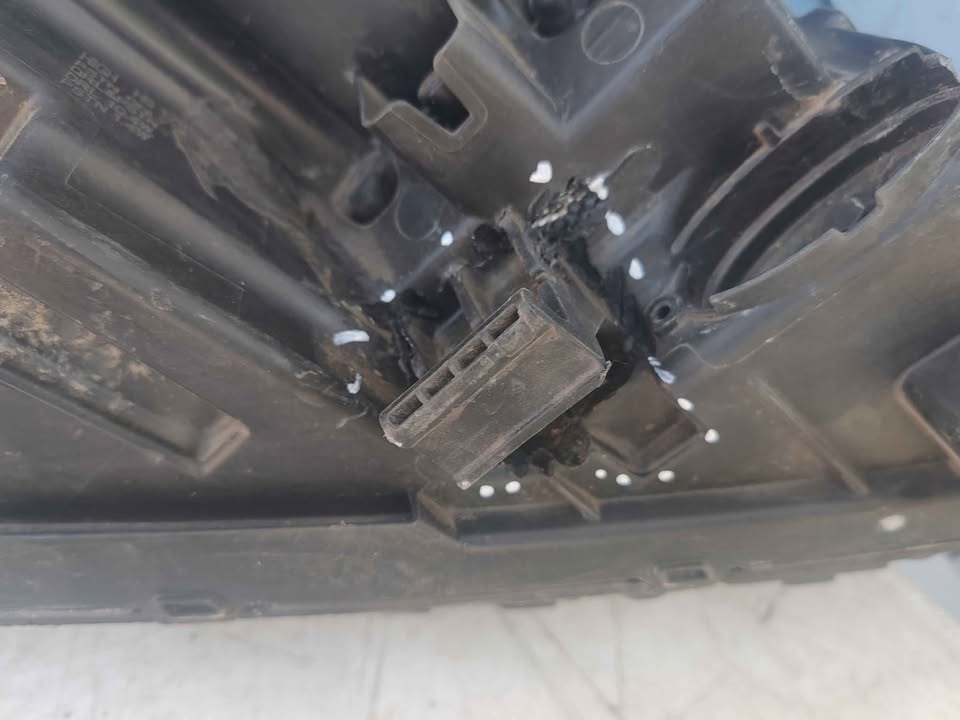 Óptico izquierdo Kia Sorento 2019 - 2021 - Imagen 6