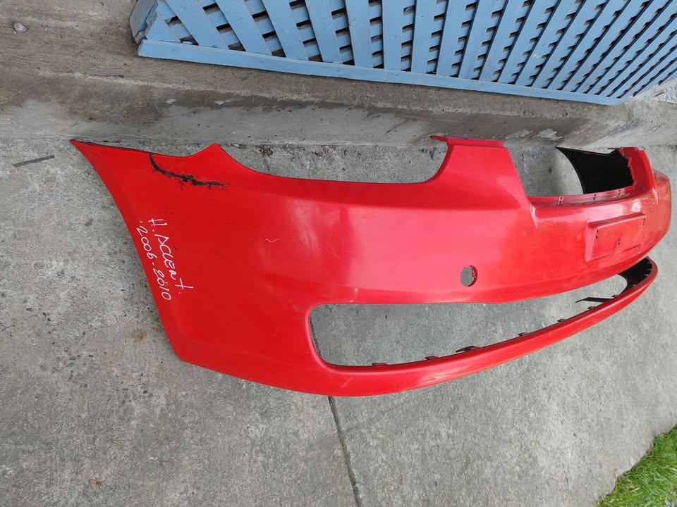 Parachoque delantero Hyundai Accent 2007 - 2010 - Imagen 3