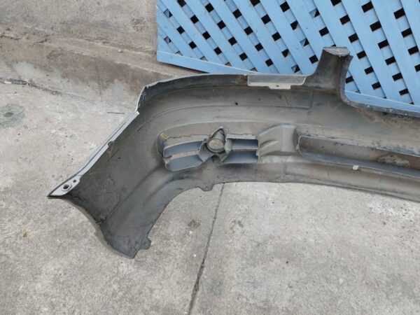 Parachoque delantero Hyundai Trajet 2001 - 2004 - Imagen 7