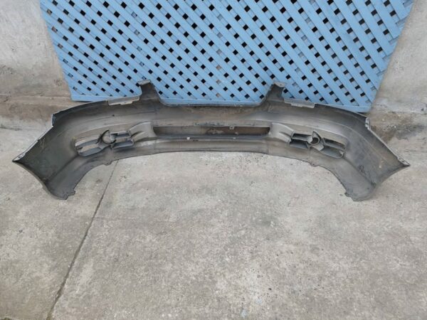 Parachoque delantero Hyundai Trajet 2001 - 2004 - Imagen 9