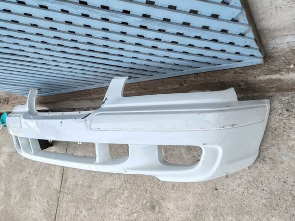 Parachoque delantero Hyundai Trajet 2005 - 2007 - Imagen 4