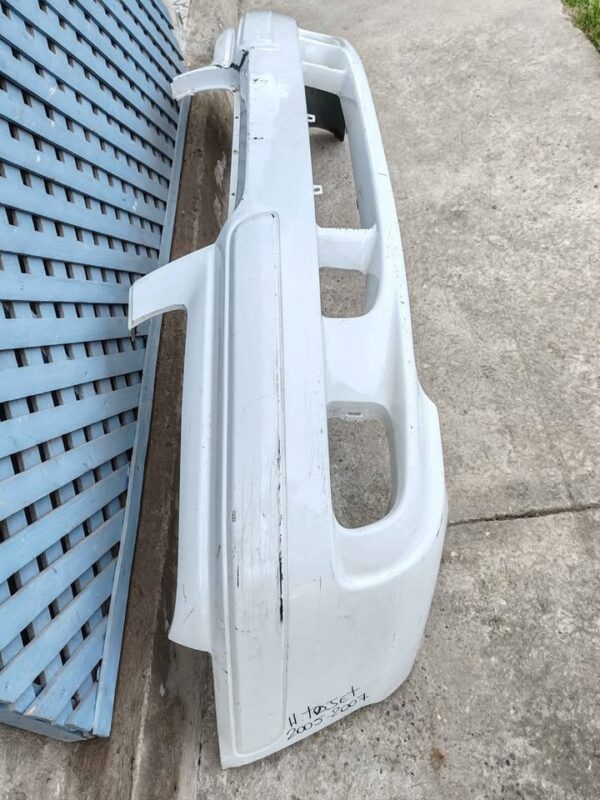 Parachoque delantero Hyundai Trajet 2005 - 2007 - Imagen 5