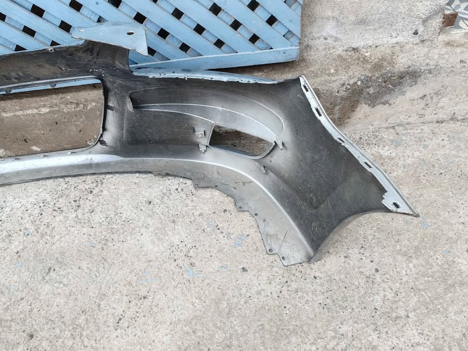Parachoque delantero Hyundai i30 2009 - 2011 - Imagen 6