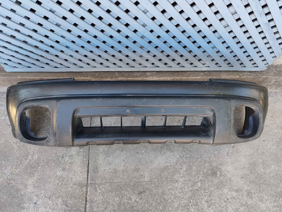 Parachoque delantero Subaru Legacy Outback 1996 - 1999