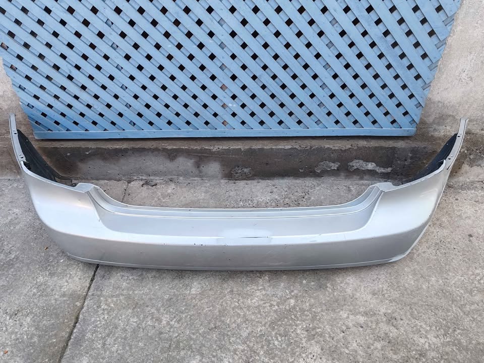 Parachoque trasero Chevrolet Optra 2005 - 2015 - Imagen 5