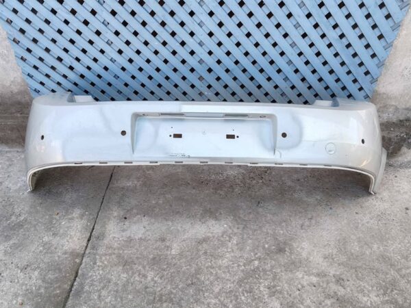 Parachoque trasero chevrolet Vectra 2005 - 2008