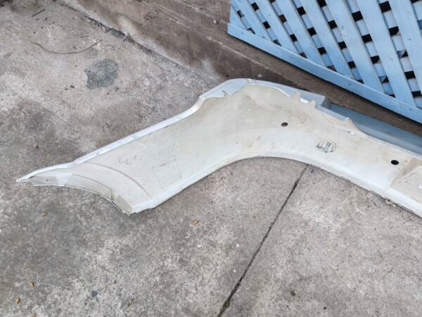 Parachoque trasero chevrolet Vectra 2005 - 2008 - Imagen 7