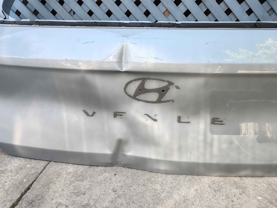 Portalón Hyundai Venue 2020 - 2025 - Imagen 5