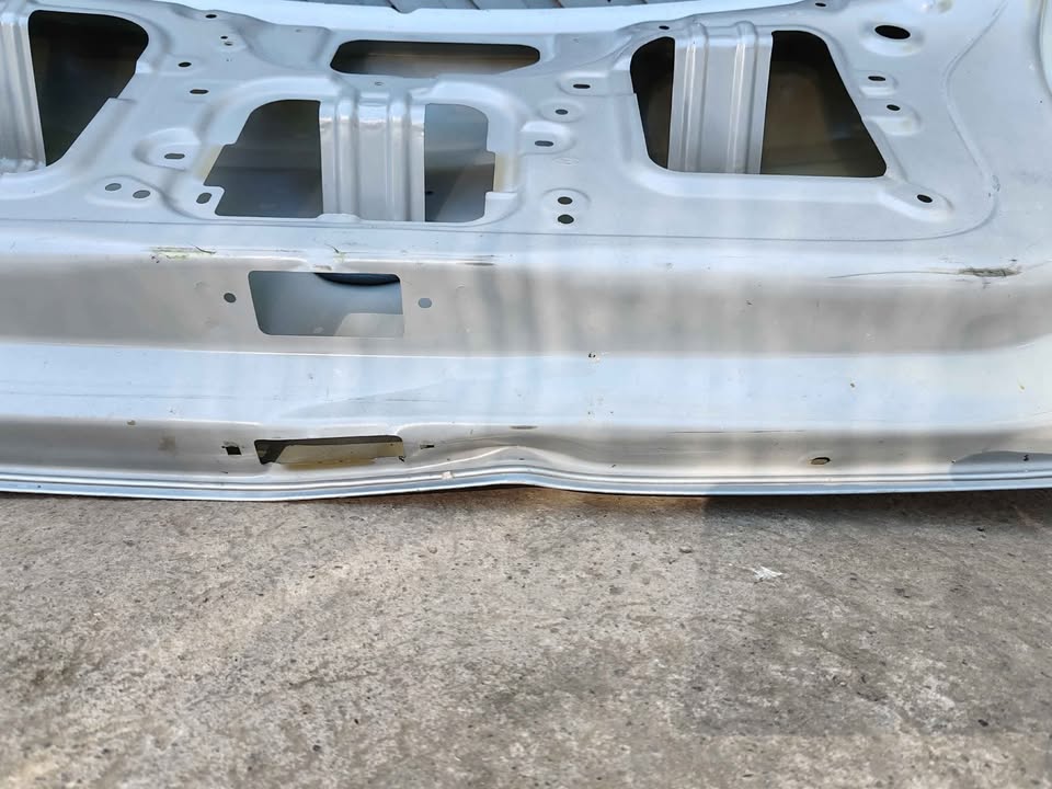 Portalón Hyundai Venue 2020 - 2025 - Imagen 6