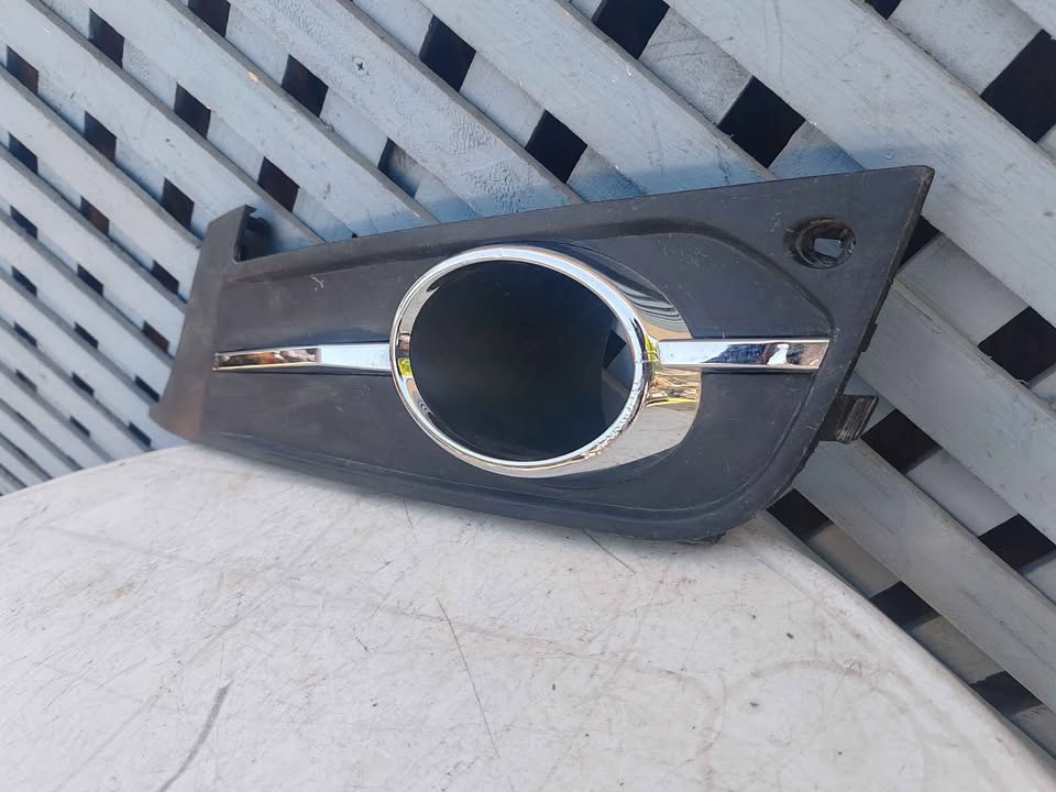 Tapa de neblinero izquierdo DFM S50 2018 - 2023 - Imagen 2