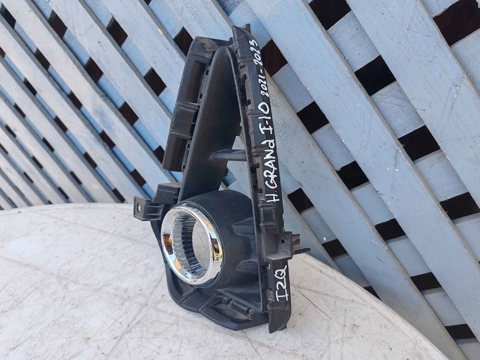 Tapa de neblinero izquierdo Hyundai Grand i10 2021 - 2023 - Imagen 3