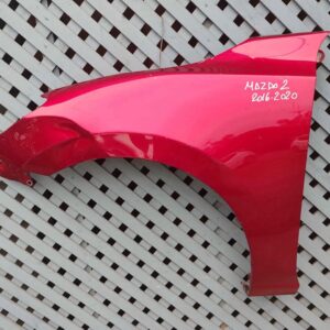 Tapabarro izquierdo Mazda 2 2016 - 2020