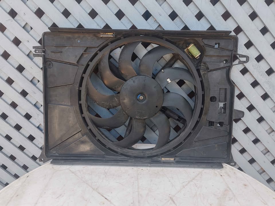 Electroventilador Jeep Renegade y Fiat Toro 2015 - 2024