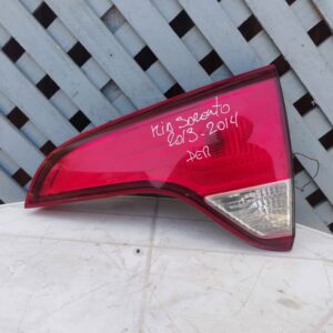 Foco trasero derecho de portalón Kia Sorento 2013 - 2014 (I)