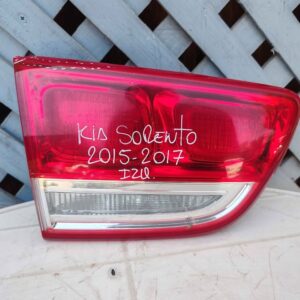 Foco trasero izquierdo de portalón Kia Sorento 2015 - 2017