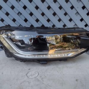 Optico derecho Volkswagen T- Cross 2020 - 2024