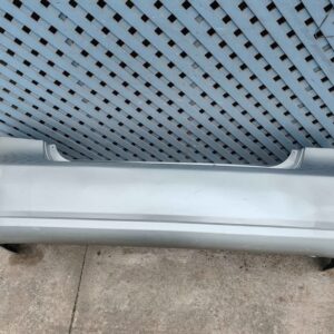 Parachoque trasero Chevrolet Optra sedan 2005 - 2015