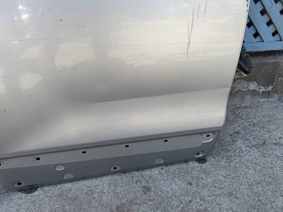 Puerta trasera derecha Chevrolet Captiva 2008 - 2018 - Imagen 5