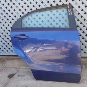 Puerta trasera derecha Kia Rio 5 2012 - 2017