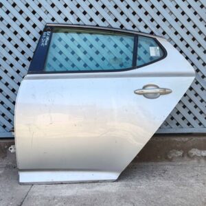 Puerta trasera izquierda Kia Optima 2011 - 2015