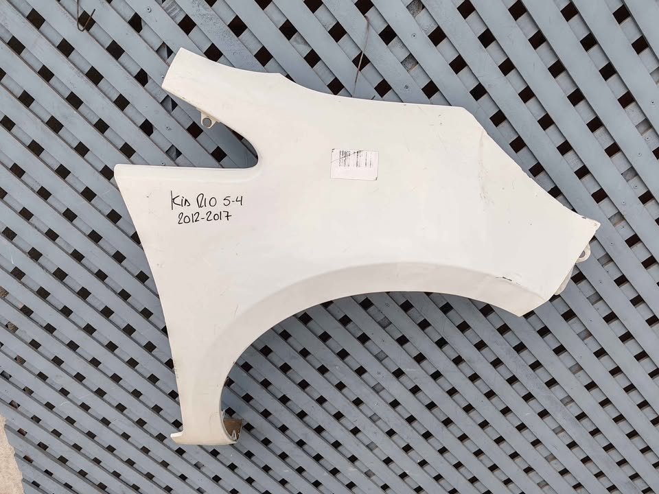 Tapabarro derecho Kia Rio 4 y 5 2012 - 2017 - Imagen 2