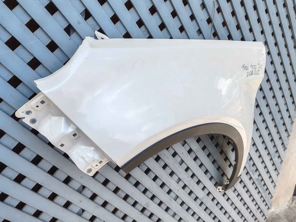 Tapabarro izquierdo Ford Territory 2020 - 2022 - Imagen 3