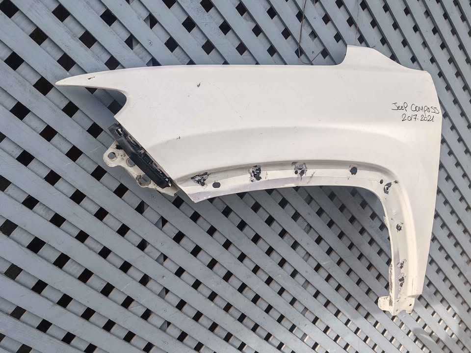 Tapabarro izquierdo Jeep Compass 2017 - 2021 - Imagen 4