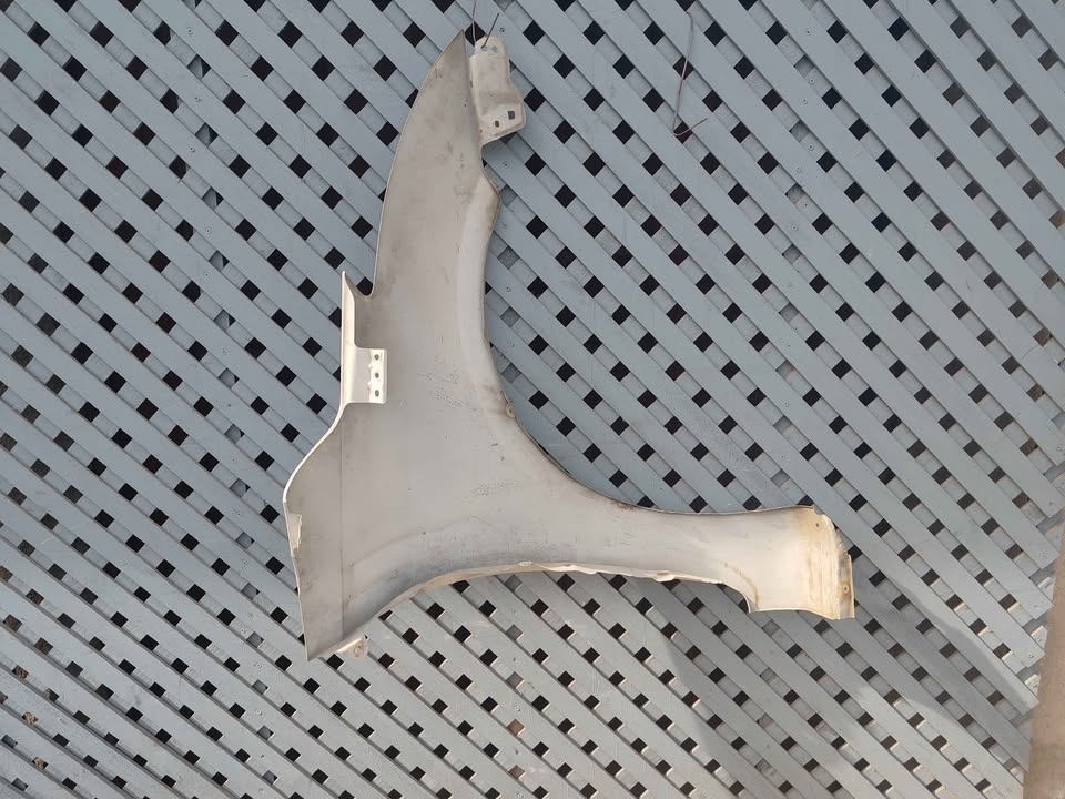 Tapabarro izquierdo Suzuki Swift 2012 - 2017 - Imagen 6