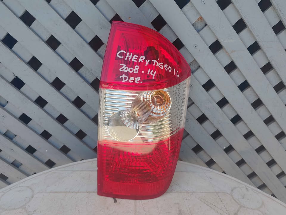 Foco trasero derecho Chery Tiggo 2008 - 2016