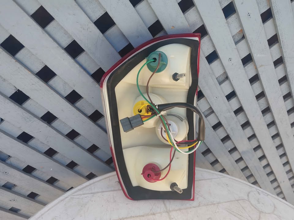 Foco trasero derecho Chery Tiggo 2008 - 2016 - Imagen 3