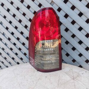 Foco trasero izquierdo Ssangyong Actyon Sport 2008 - 2011