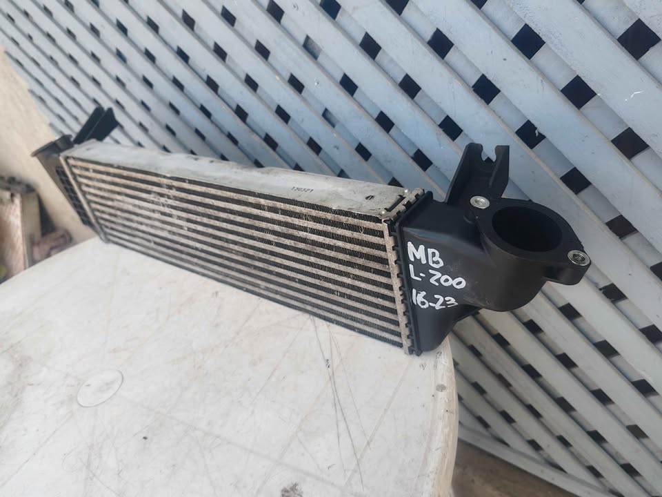 Intercooler Mitsibishi L200 2016 - 2023 - Imagen 2