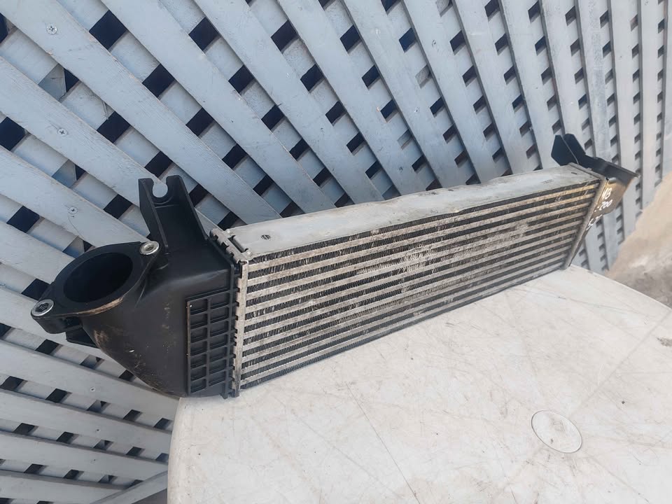 Intercooler Mitsibishi L200 2016 - 2023 - Imagen 3