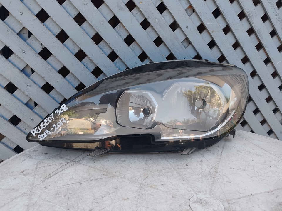 Óptico izquierdo Peugeot 308 2015 - 2017