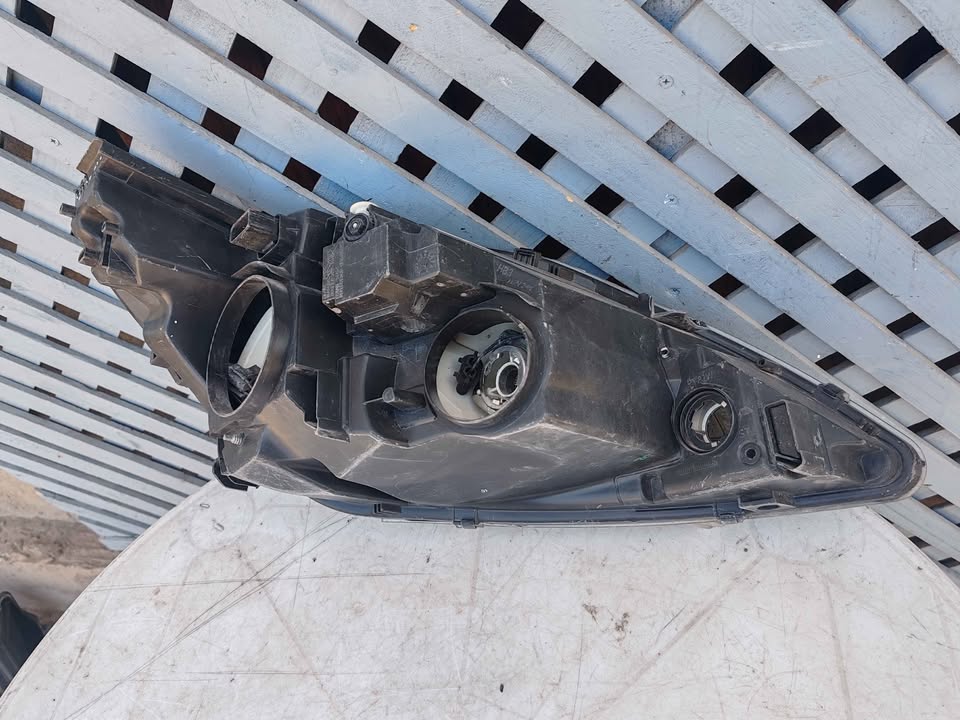 Óptico izquierdo Peugeot 308 2015 - 2017 - Imagen 8