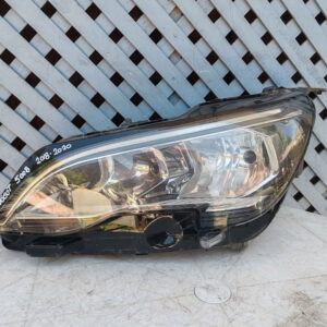 Óptico izquierdo Peugeot 5008 y 3008. 2018 - 2020