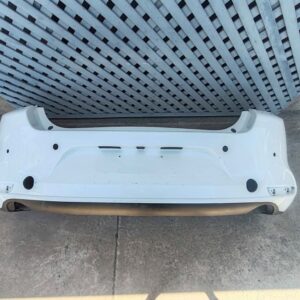 Parachoque trasero Mazda 3 2020 - 2024