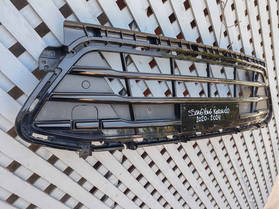 Rejilla de parachoque Ssangyong Korando 2020 - 2024 - Imagen 2