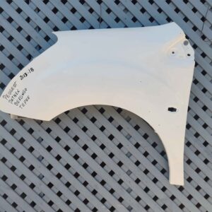 Tapabarro izquierdo Peugeot Partner, Berlingo 2013 - 2018