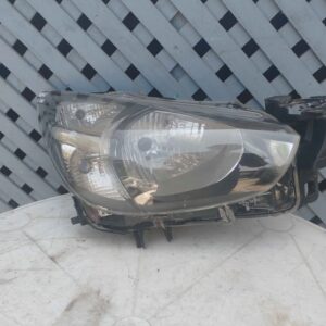 Óptico derecho Mazda 2 2015 - 2020