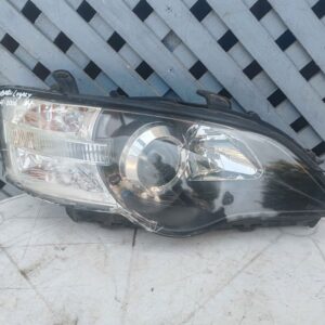 Óptico derecho Subaru Legacy 2004 - 2006