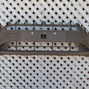 Rejilla de parachoque Mahindra XUV 300 2023 - 2024