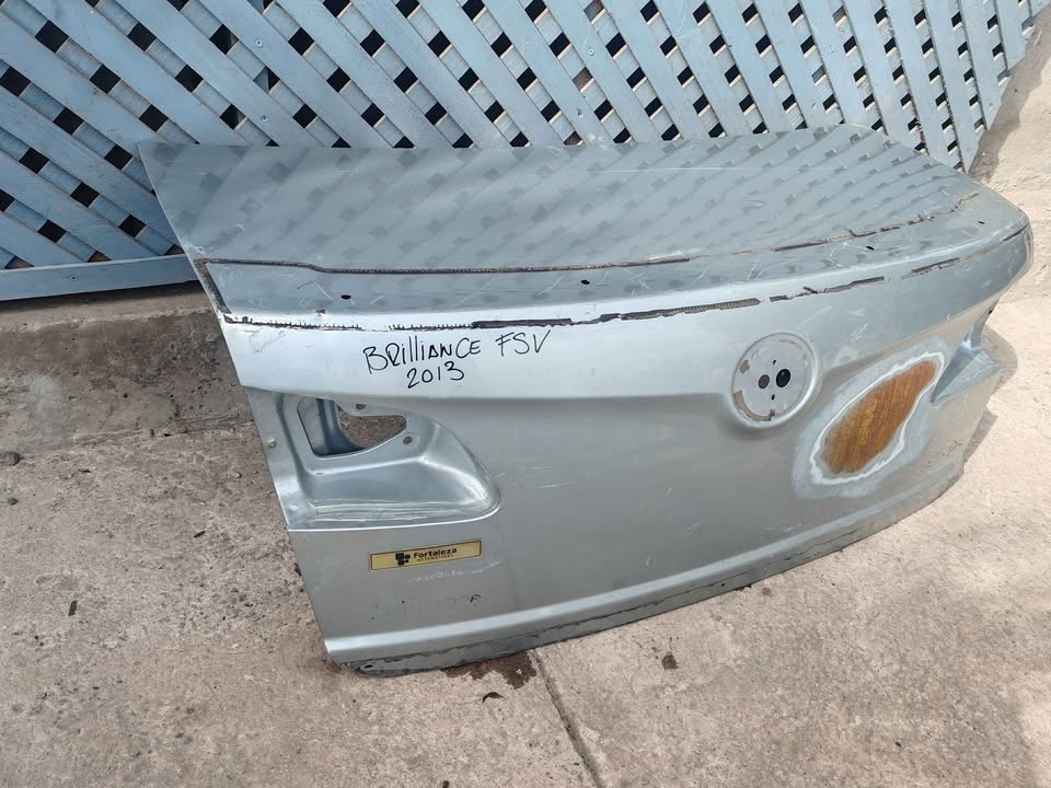 Tapa maleta Brilliance FSV 2011 - 2013 - Imagen 3