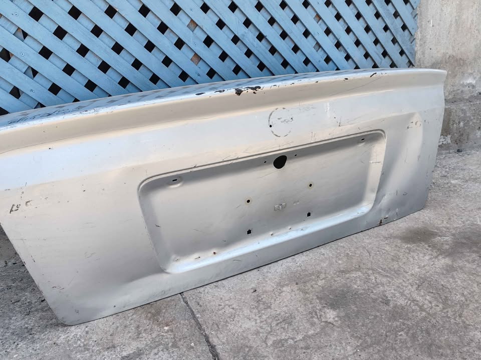 Tapa maleta Chevrolet Astra 1999 - 2003 - Imagen 6