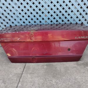 Tapa maleta Mitsubishi Lancer 1996 - 1998